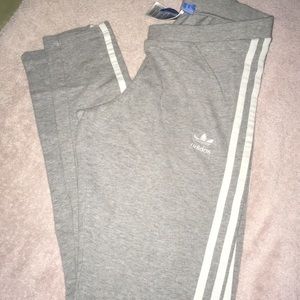 Adidas leggings